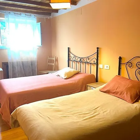 Casa Concha Do Caseron Do Viaxeiro * Mondoñedo